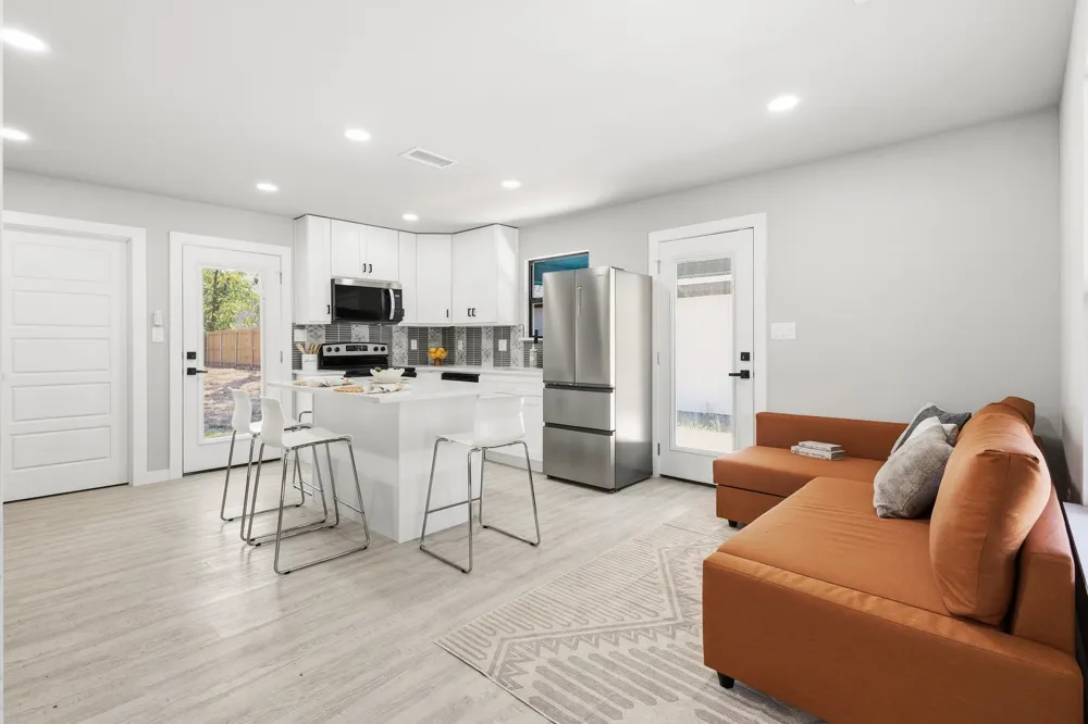 746 Ella Avenue Dallas, TX 75217