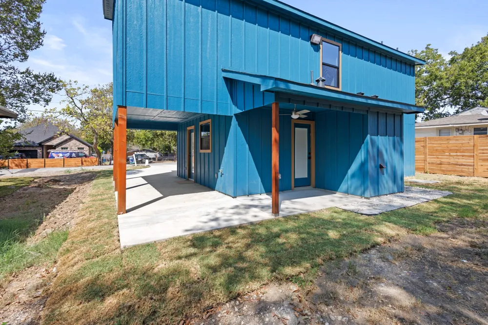 746 Ella Avenue Dallas, TX 75217