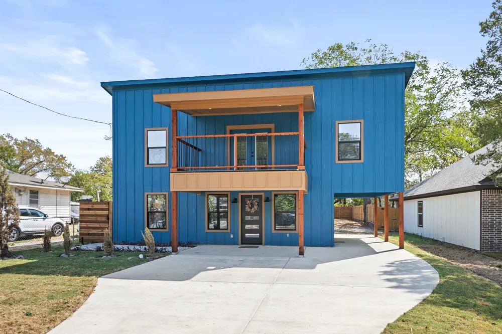 746 Ella Avenue Dallas, TX 75217