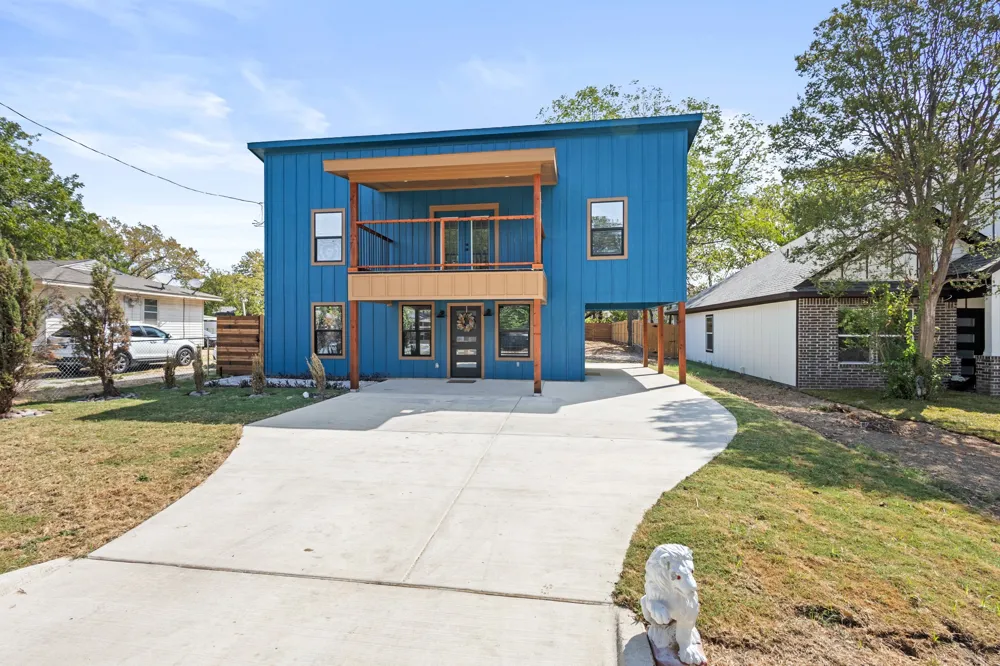746 Ella Avenue Dallas, TX 75217