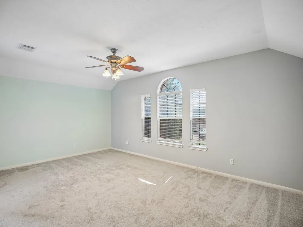 1122 Chase Park Drive Bacliff, TX 77518