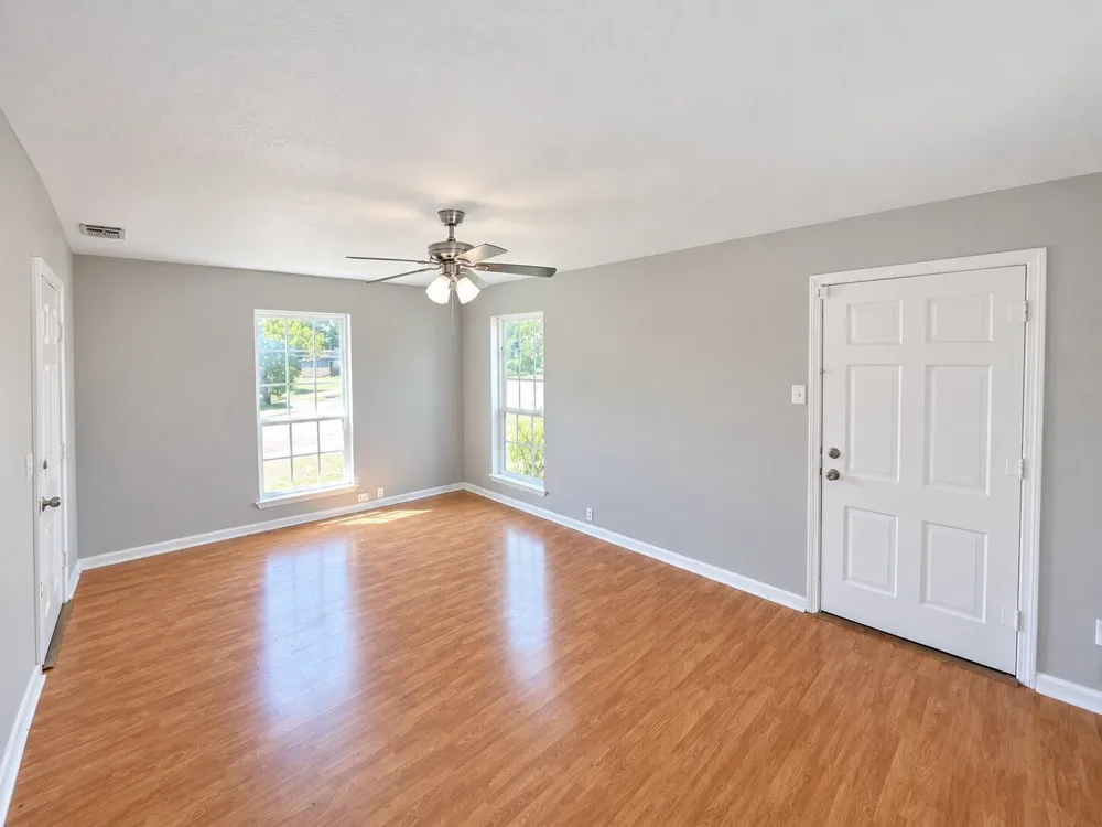 2001 S 9th Street Temple, TX 76504