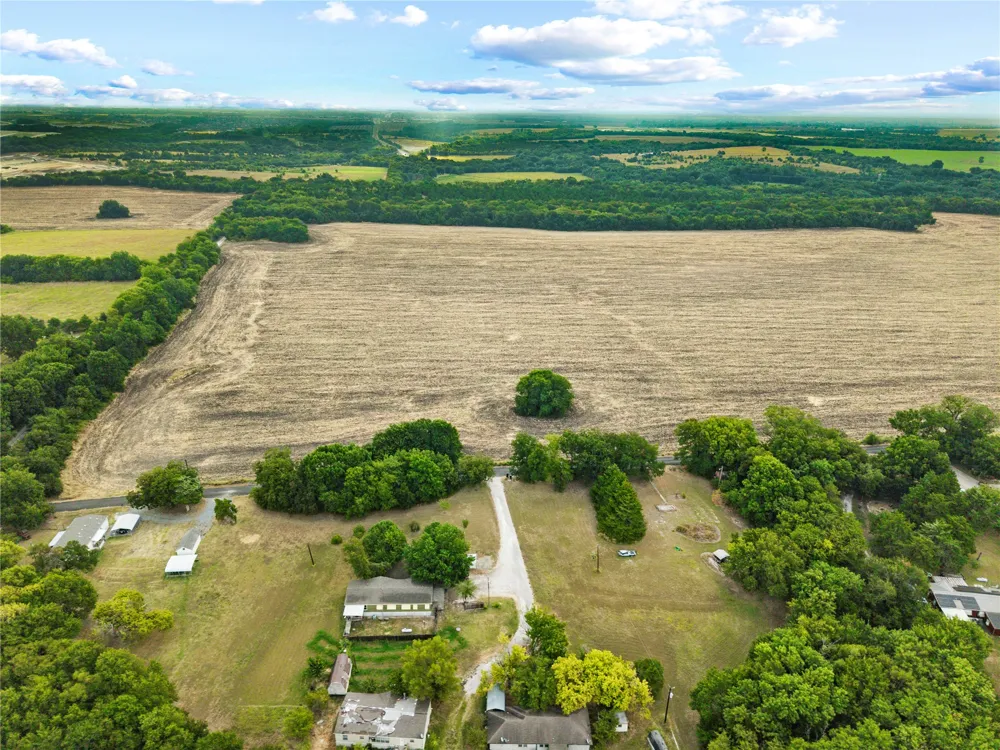 9189 County Road 285 Anna, TX 75409