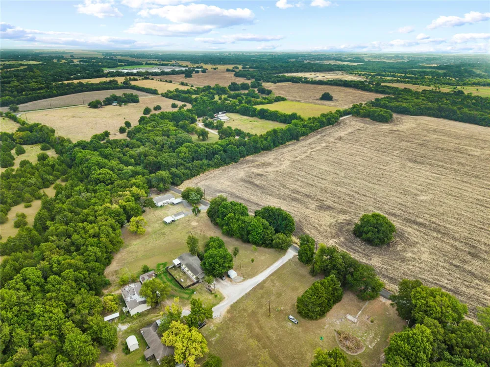 9189 County Road 285 Anna, TX 75409