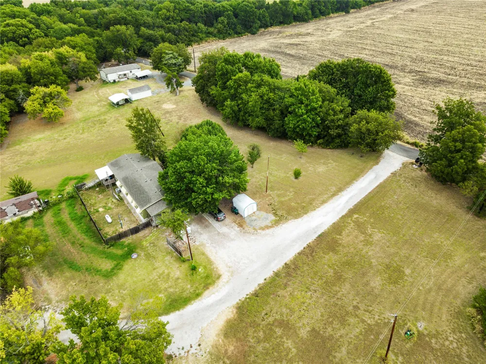 9189 County Road 285 Anna, TX 75409