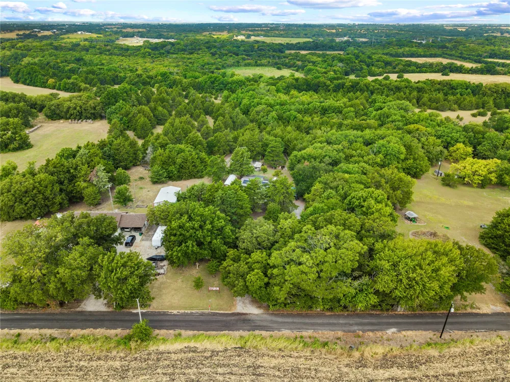 9189 County Road 285 Anna, TX 75409