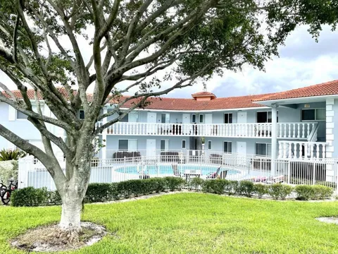431 W CAMINO REAL #19