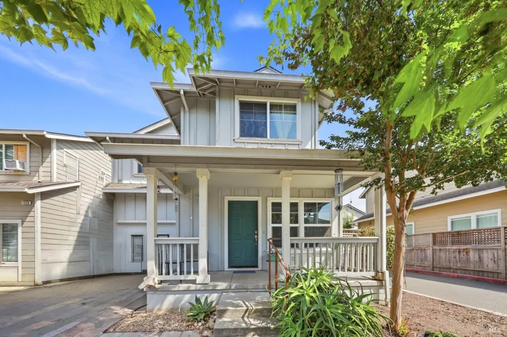 1322 Trombetta Street Santa Rosa, CA 95407