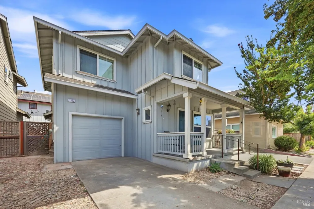 1322 Trombetta Street Santa Rosa, CA 95407