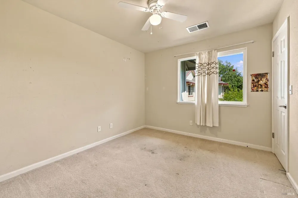 1322 Trombetta Street Santa Rosa, CA 95407