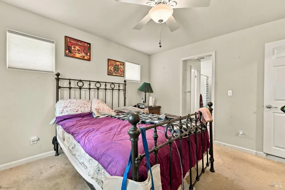 1322 Trombetta Street Santa Rosa, CA 95407