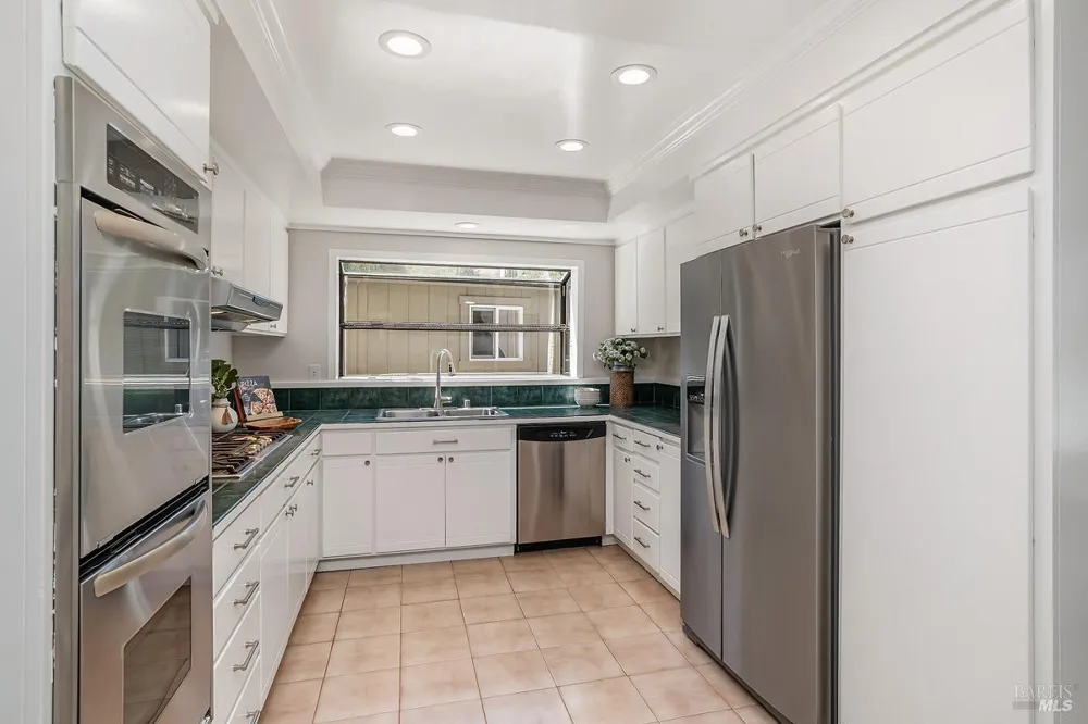 19 Carmel Drive Novato, CA 94945