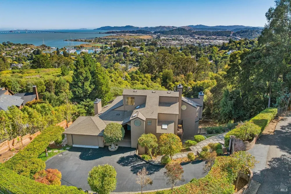 260 Highland Avenue San Rafael, CA 94901