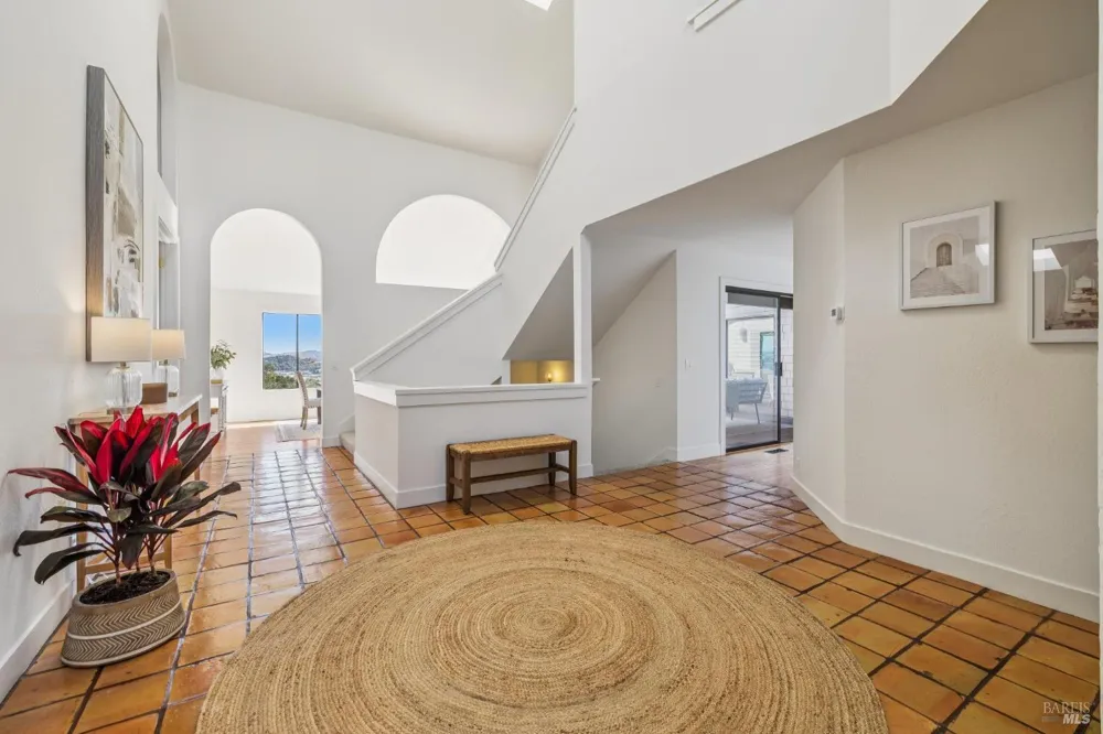 260 Highland Avenue San Rafael, CA 94901