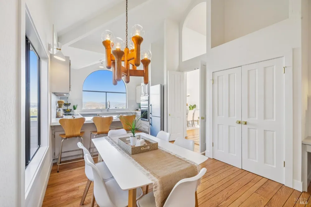 260 Highland Avenue San Rafael, CA 94901