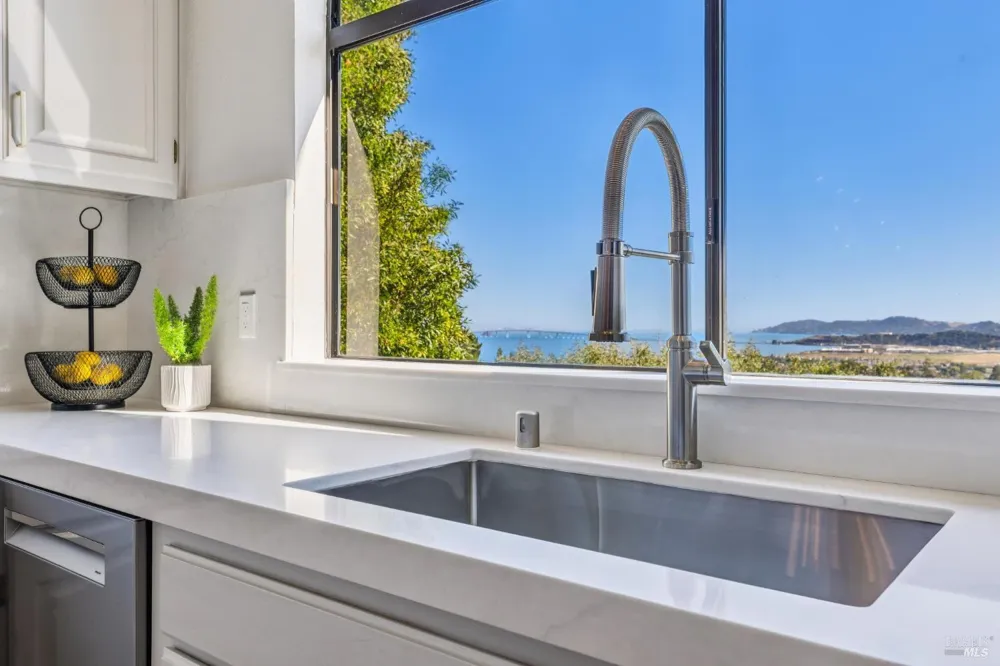 260 Highland Avenue San Rafael, CA 94901