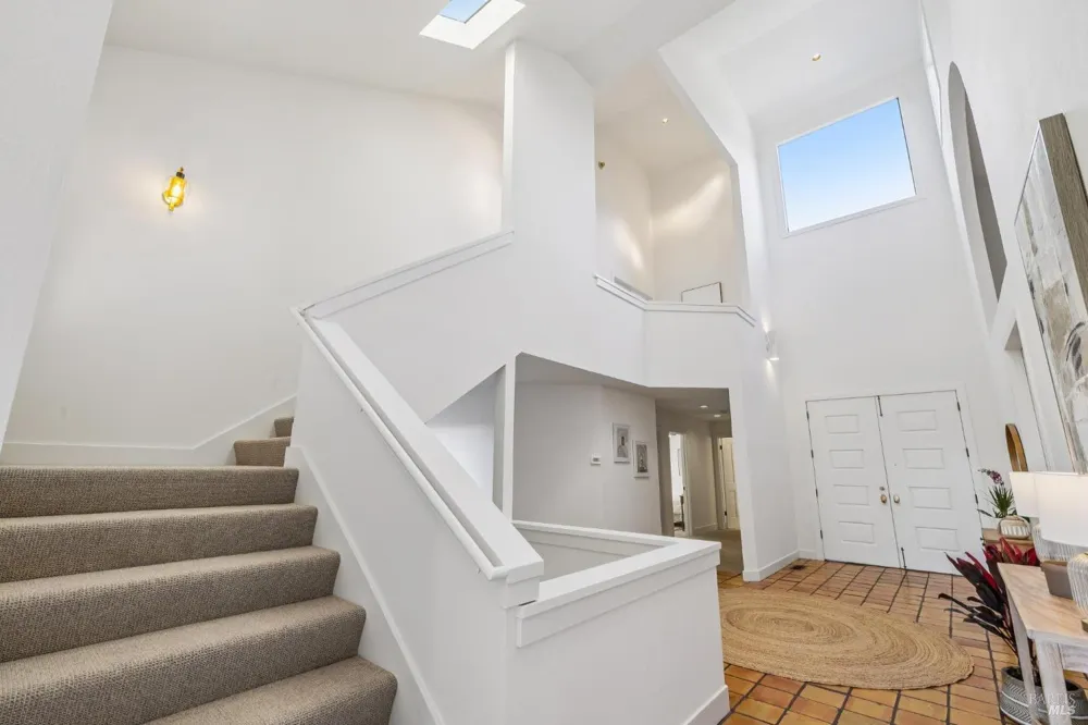 260 Highland Avenue San Rafael, CA 94901