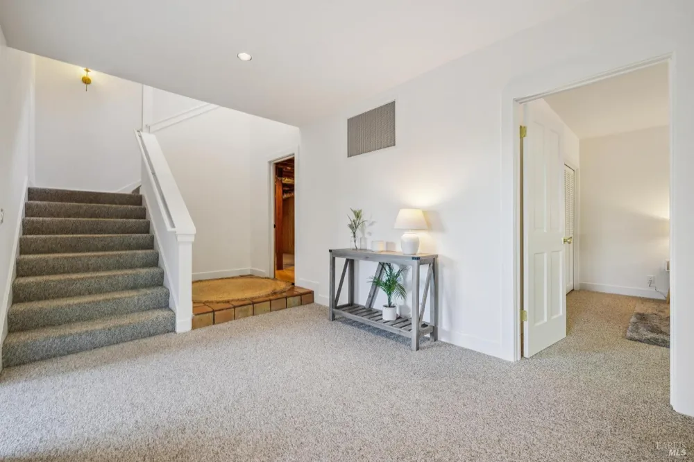 260 Highland Avenue San Rafael, CA 94901