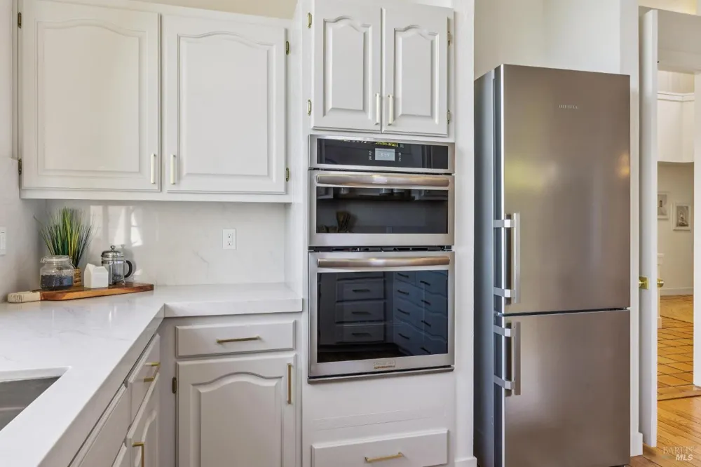 260 Highland Avenue San Rafael, CA 94901