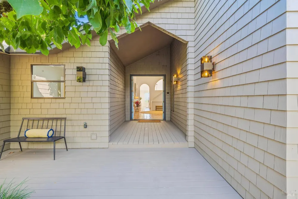 260 Highland Avenue San Rafael, CA 94901