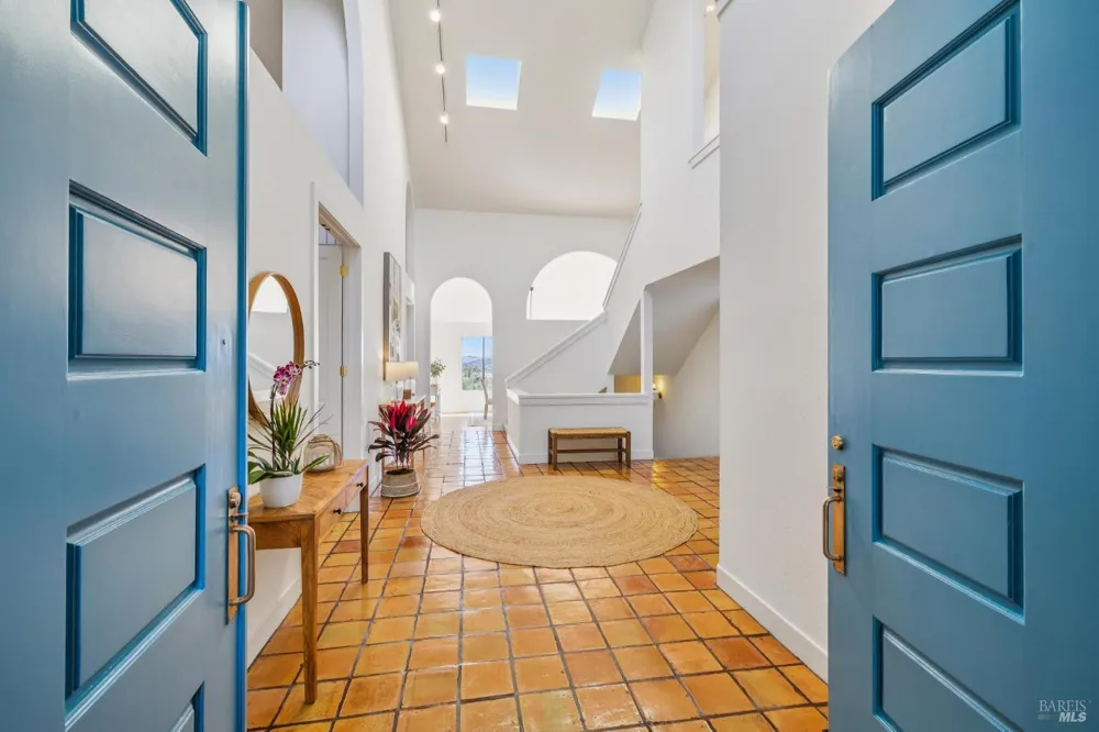 260 Highland Avenue San Rafael, CA 94901