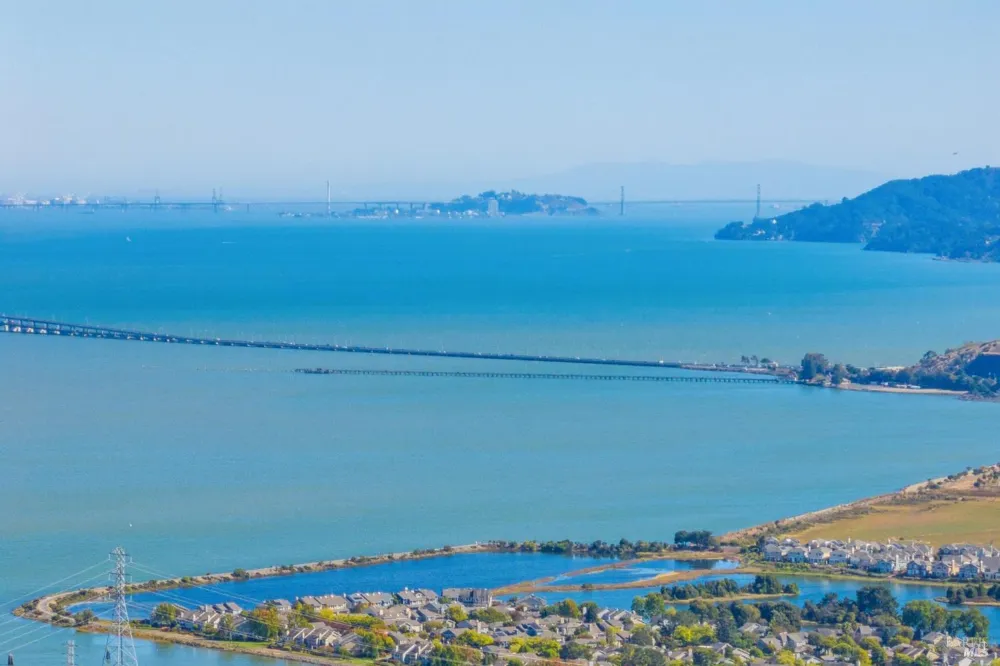 260 Highland Avenue San Rafael, CA 94901