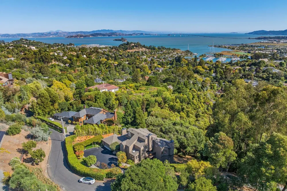 260 Highland Avenue San Rafael, CA 94901