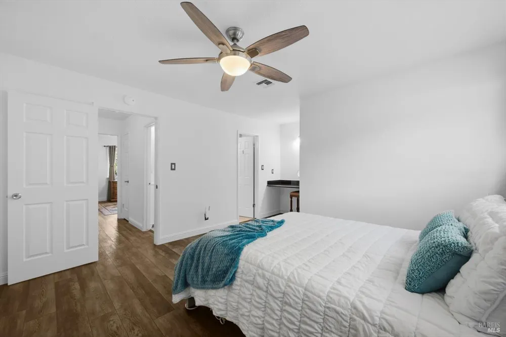 490 Edgewood Drive ##5 Vacaville, CA 95688