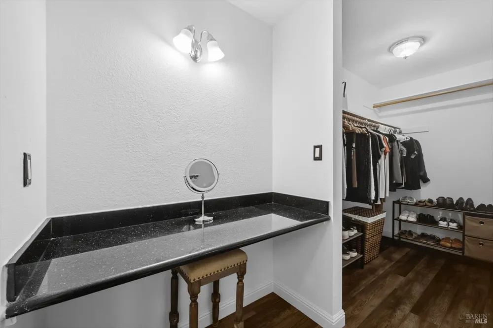 490 Edgewood Drive ##5 Vacaville, CA 95688