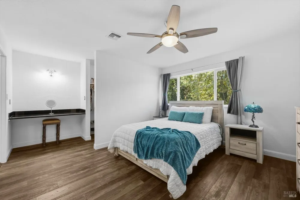 490 Edgewood Drive ##5 Vacaville, CA 95688