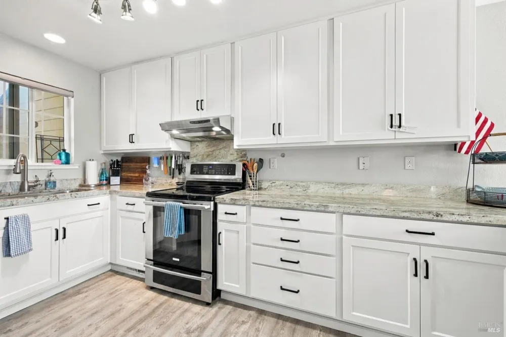 520 Court Street Santa Rosa, CA 95407