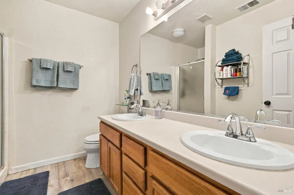 520 Court Street Santa Rosa, CA 95407