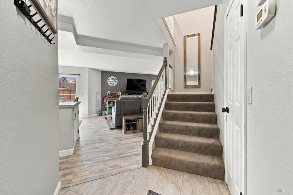 520 Court Street Santa Rosa, CA 95407