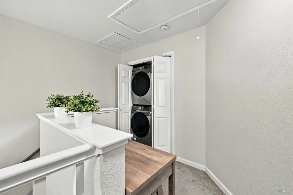 520 Court Street Santa Rosa, CA 95407