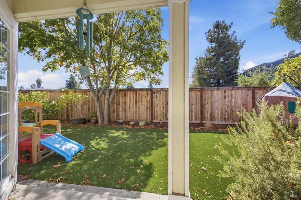 520 Court Street Santa Rosa, CA 95407