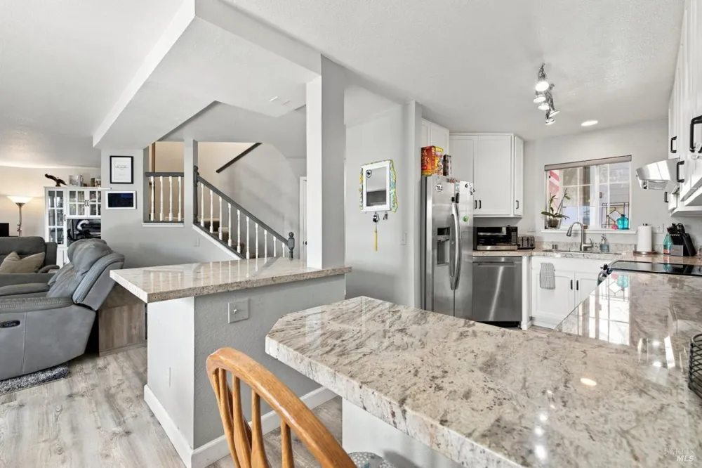 520 Court Street Santa Rosa, CA 95407
