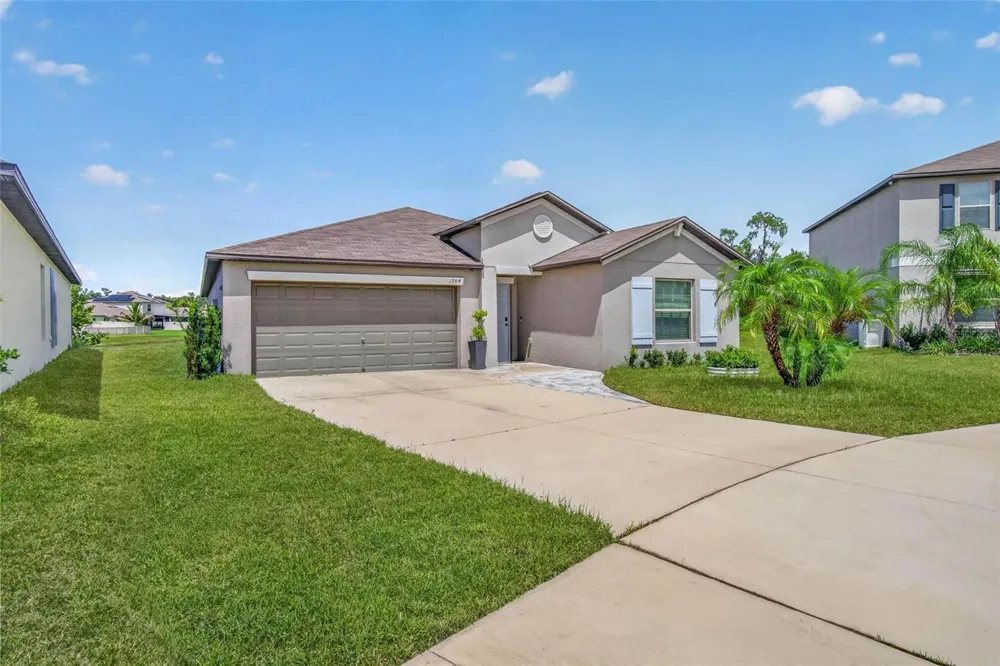 1984 FAN ALOE WAY Ruskin, FL 33570