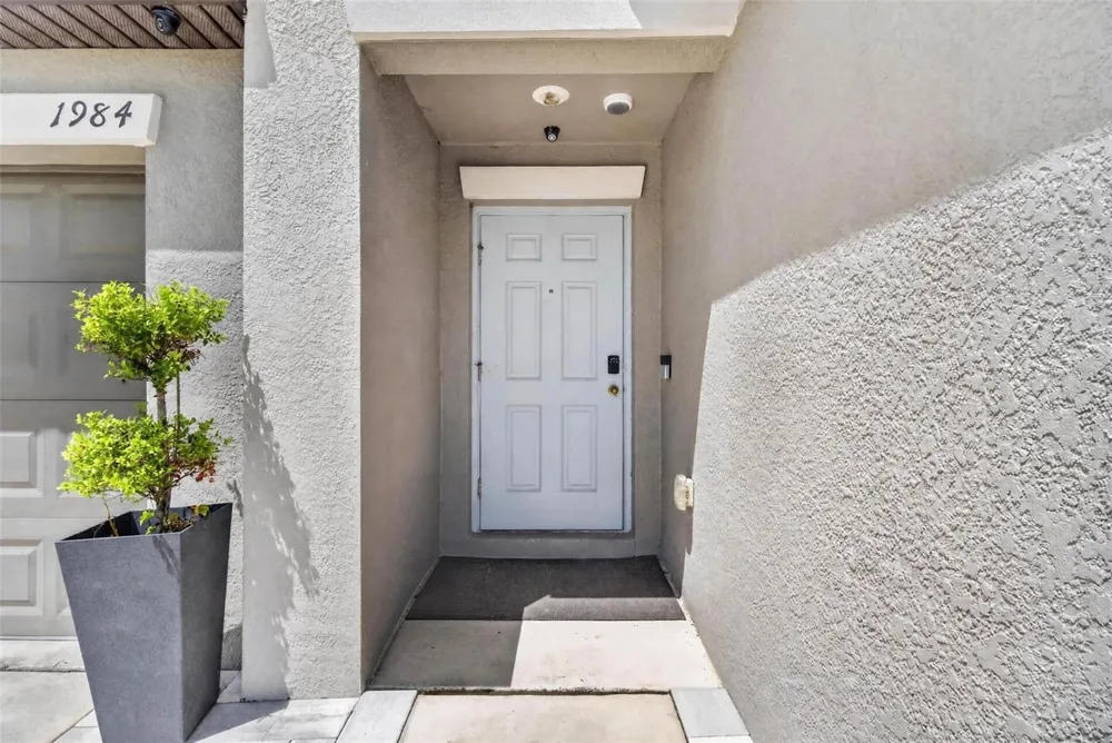 1984 FAN ALOE WAY Ruskin, FL 33570
