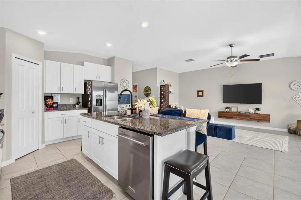 1984 FAN ALOE WAY Ruskin, FL 33570