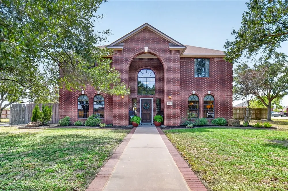 5625 King Acres Drive #1 Corpus Christi, TX 78414