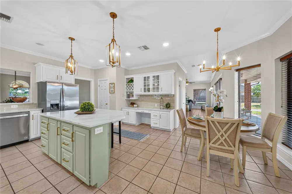 5625 King Acres Drive #1 Corpus Christi, TX 78414