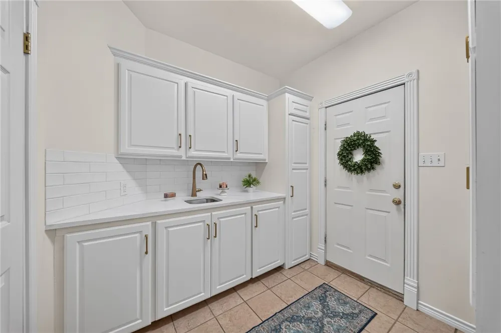 5625 King Acres Drive #1 Corpus Christi, TX 78414