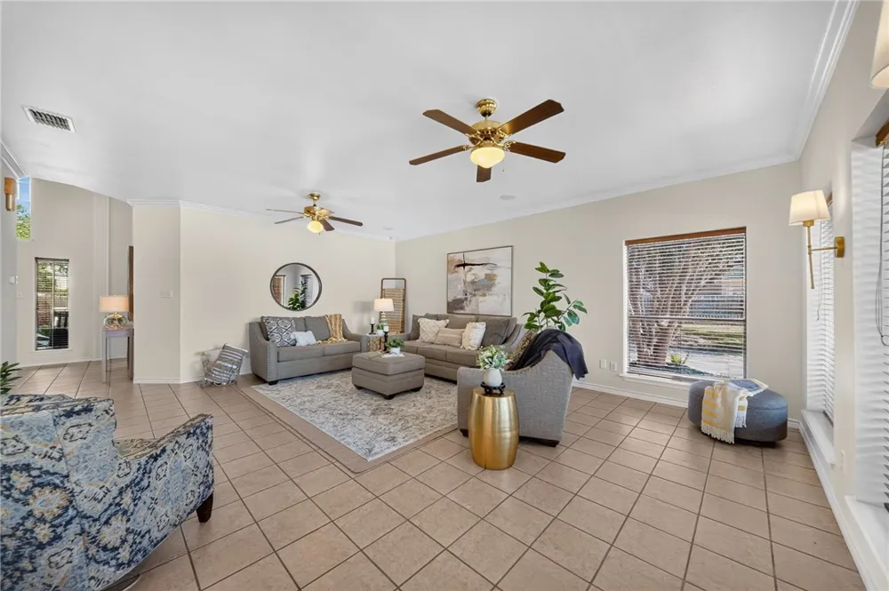5625 King Acres Drive #1 Corpus Christi, TX 78414