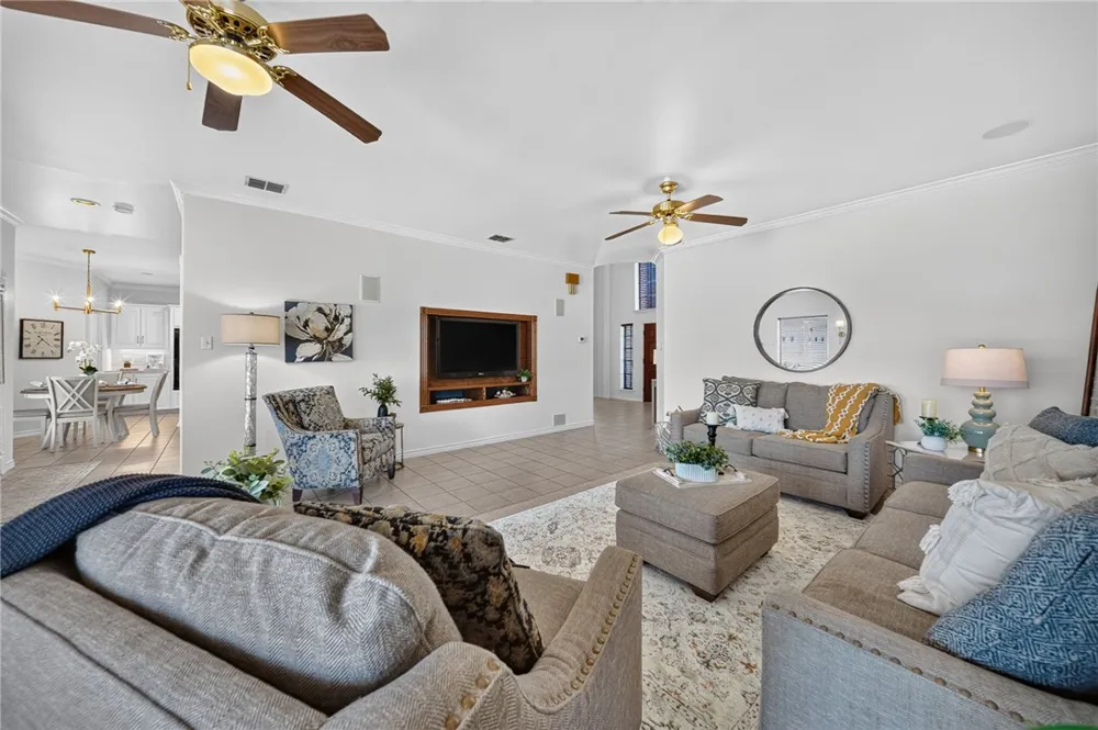 5625 King Acres Drive #1 Corpus Christi, TX 78414