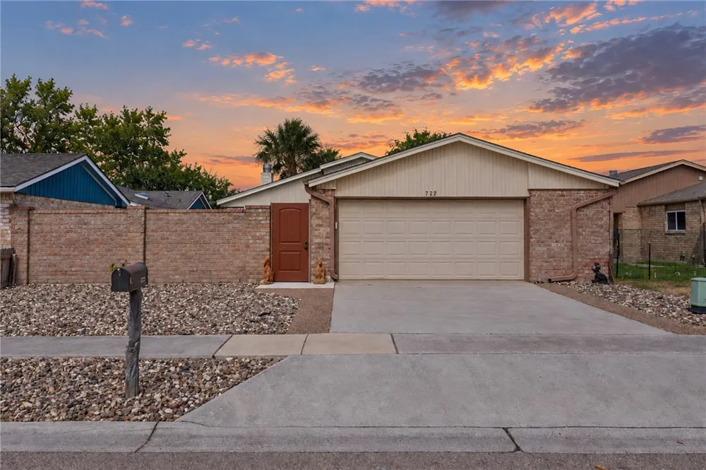 722 Oriole Street Corpus Christi, TX 78418