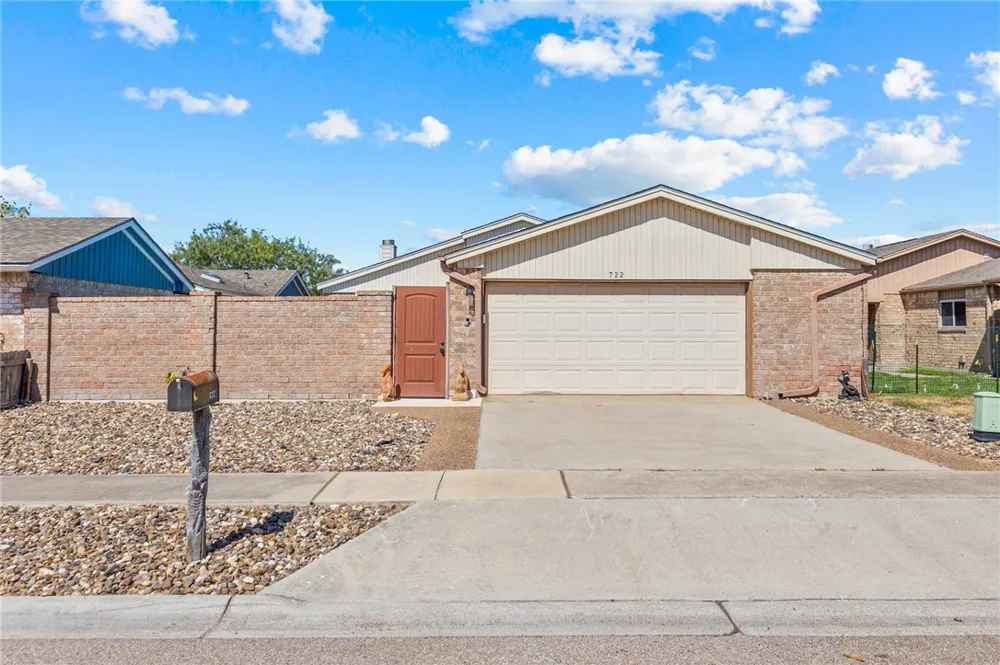 722 Oriole Street Corpus Christi, TX 78418