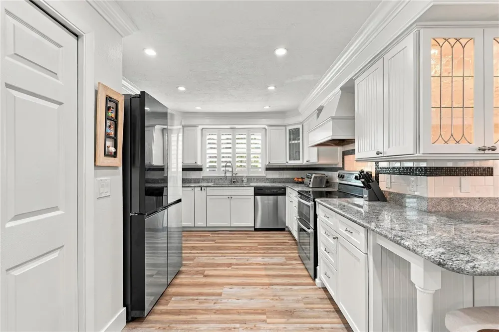 112 6TH STREET Belleair Beach, FL 33786