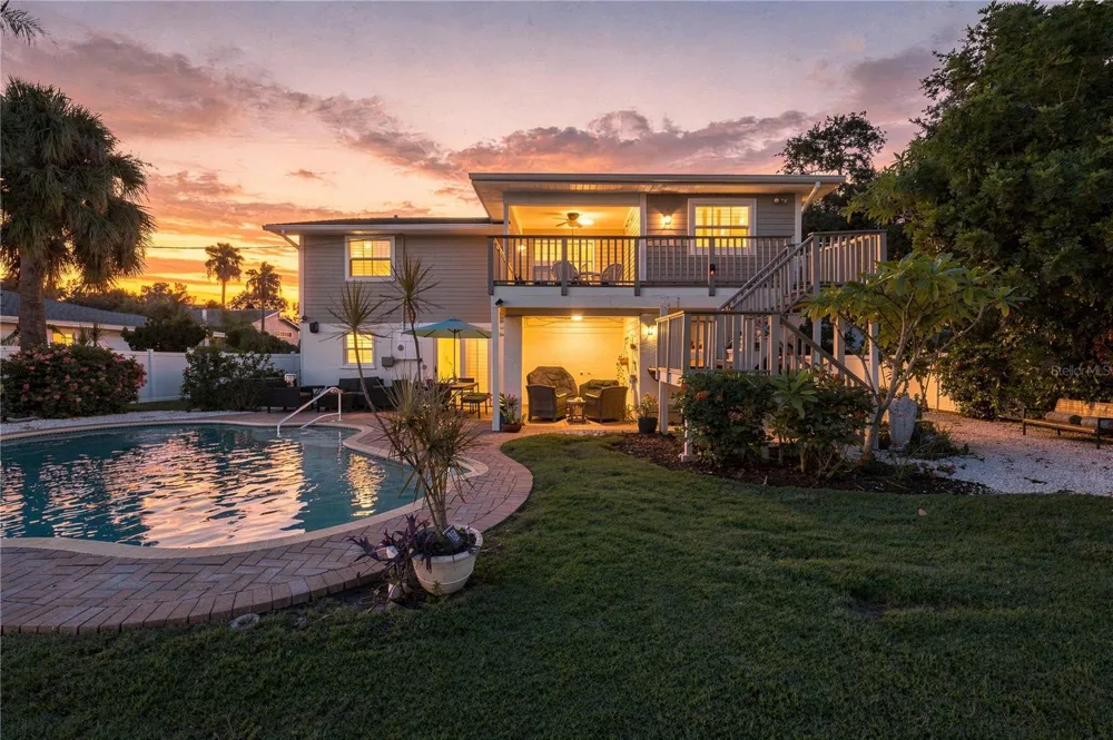 112 6TH STREET Belleair Beach, FL 33786
