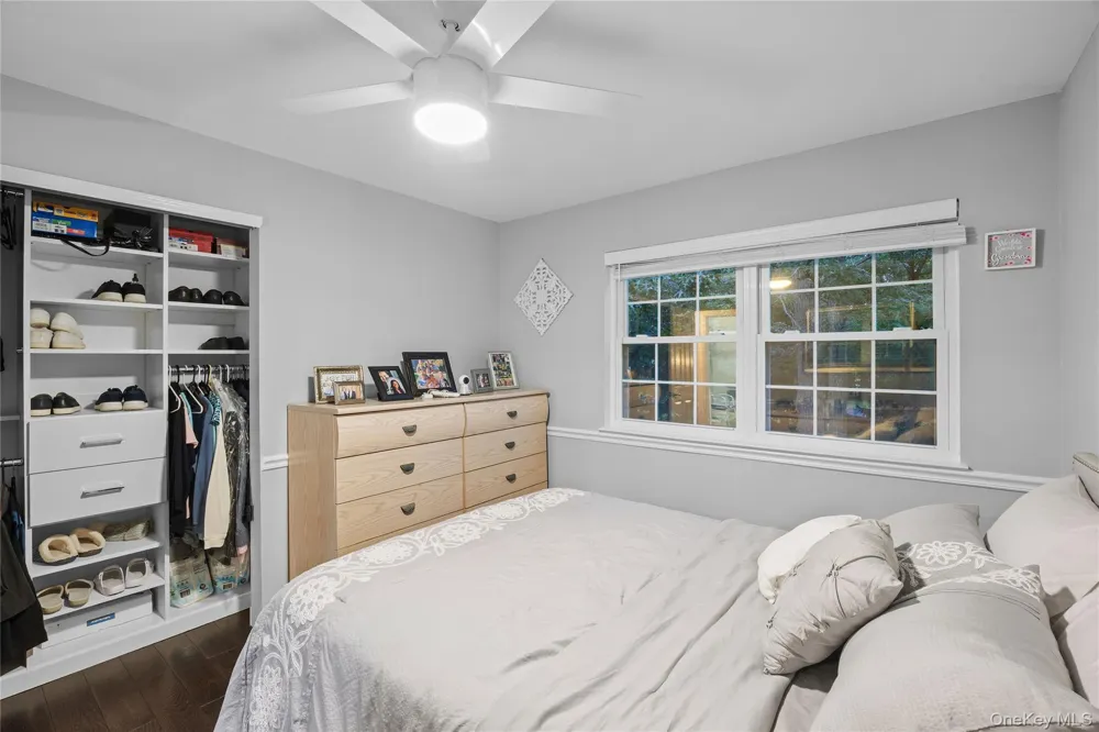 1 Pidgeon Court Manorville, NY 11949