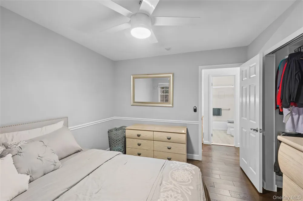 1 Pidgeon Court Manorville, NY 11949